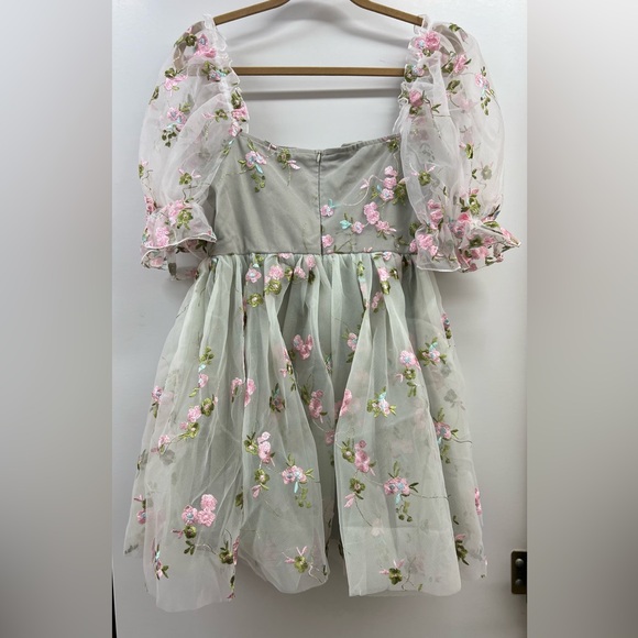 Fairy-core w Floral Overlay - Picture 2 of 4